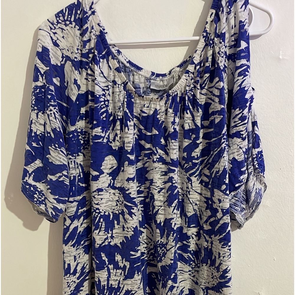 Open shoulder/ arm blouse